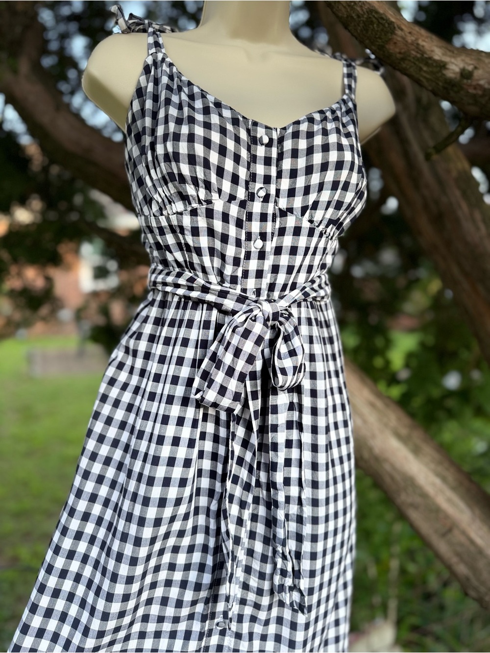 J CREW Gingham Black & White Button Front Size 8 Tie Strap Ruffle Hem Midi Dress - Picture 3 of 16